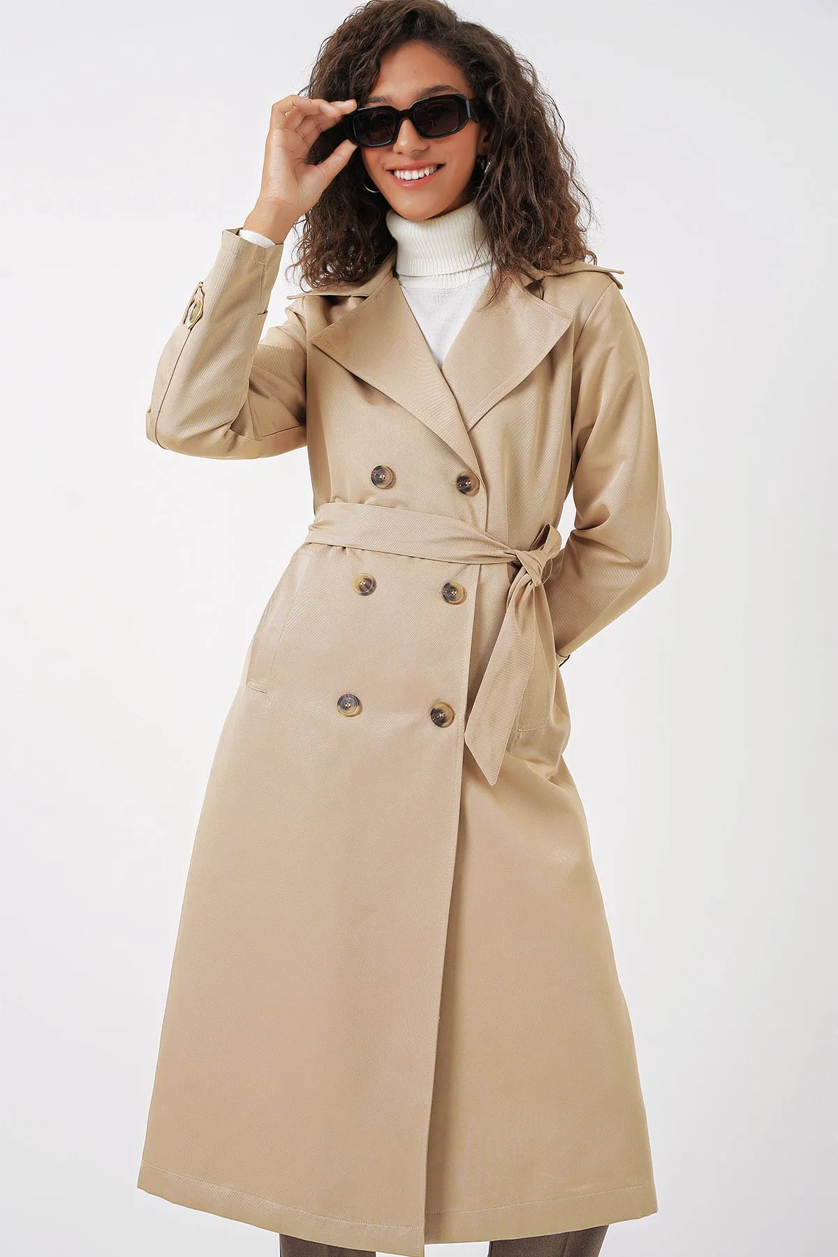 BGD Women Women's Wrap Neck Long Trench Coat - Beige - Palmela