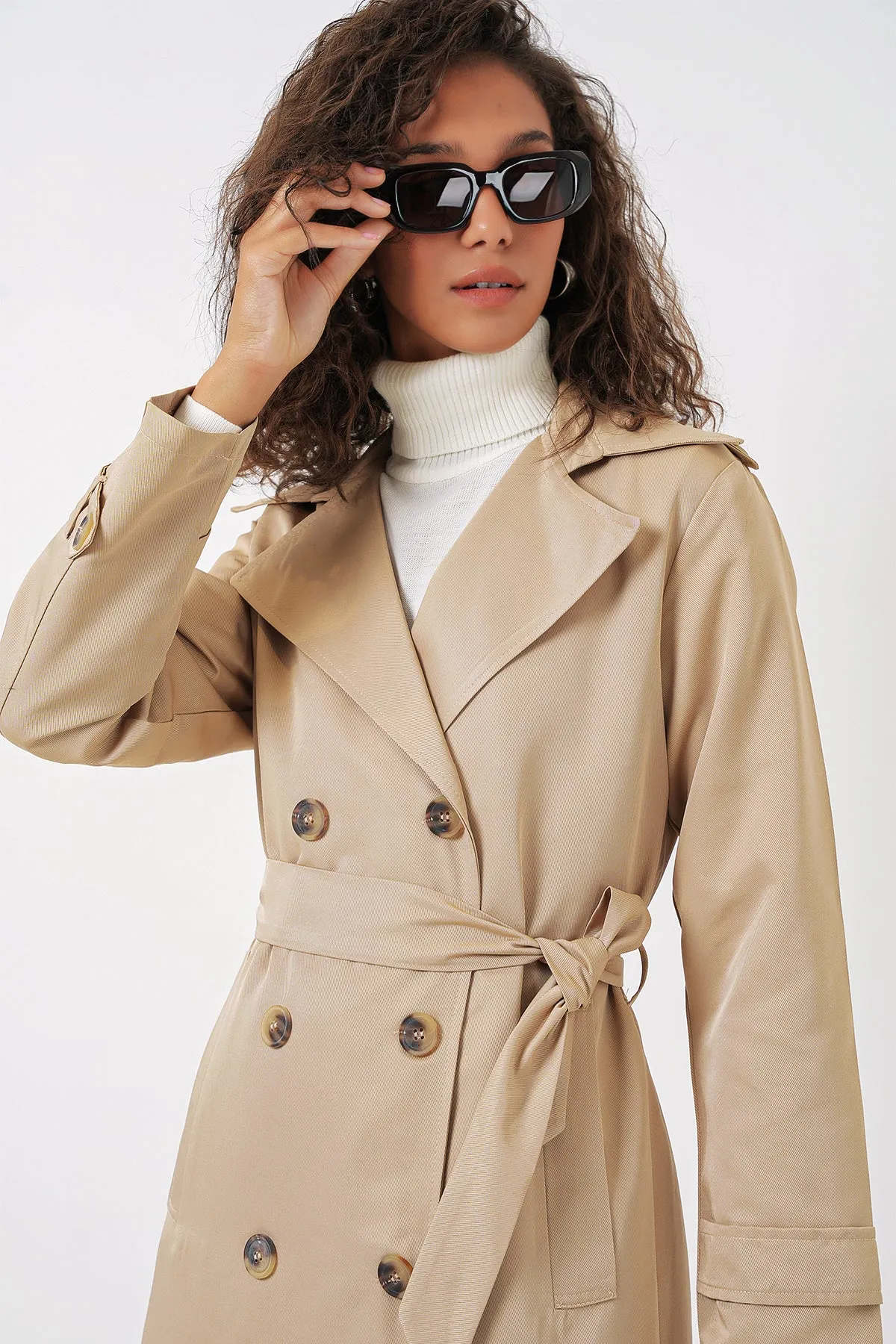 BGD Women Women's Wrap Neck Long Trench Coat - Beige - Palmela
