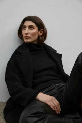 BOUCLE TURTLENECK KNIT | BLACK