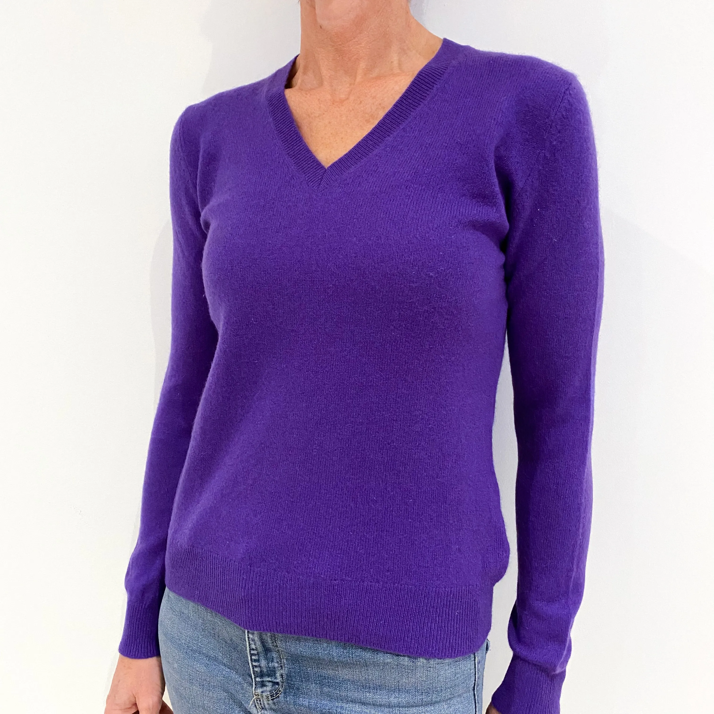 Bright Purple Cashmere V-Neck Jumper Small