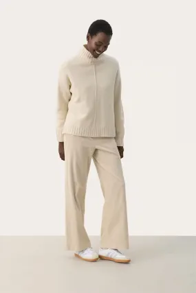 Lilye Turtleneck