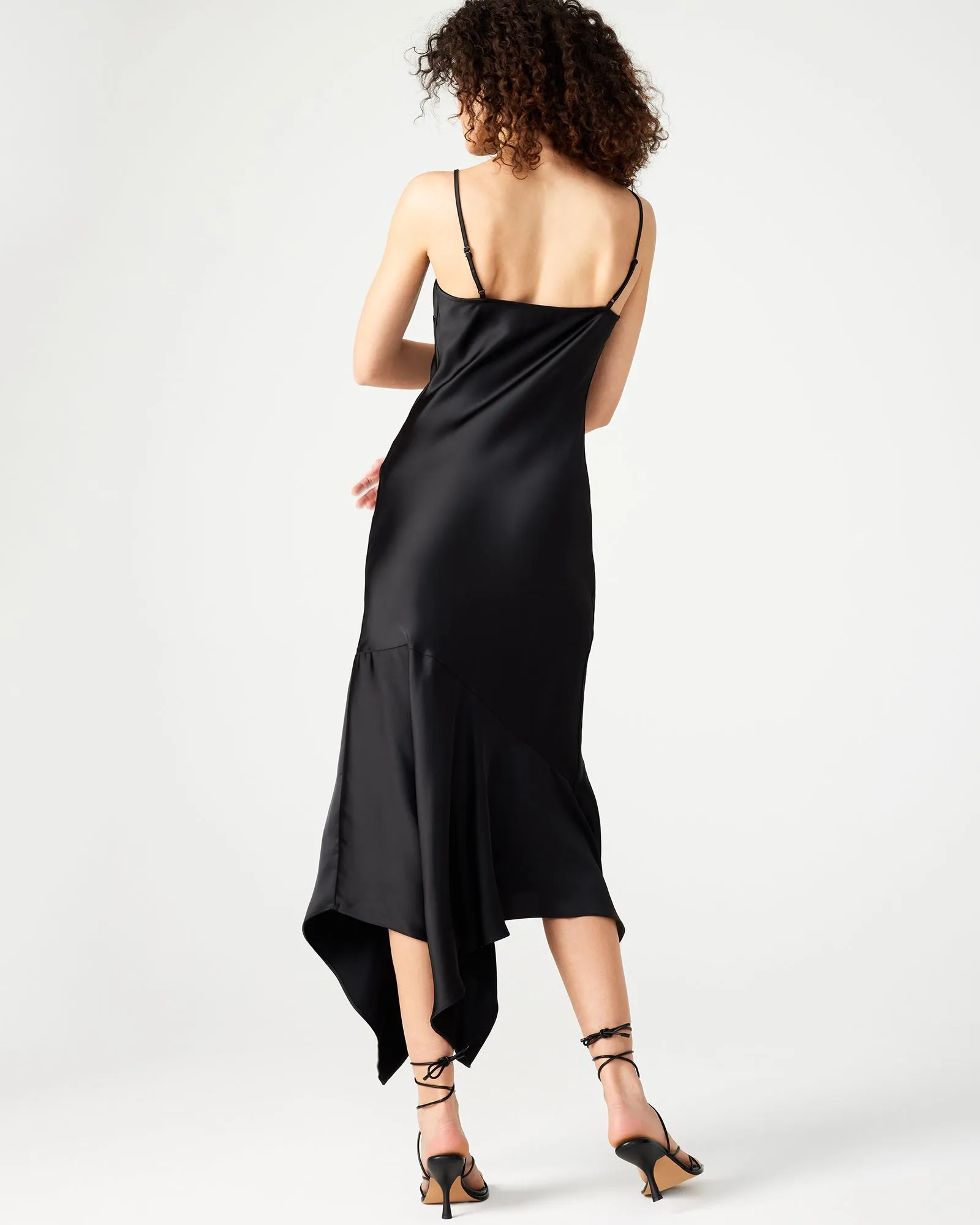 LUCILLE DRESS BLACK