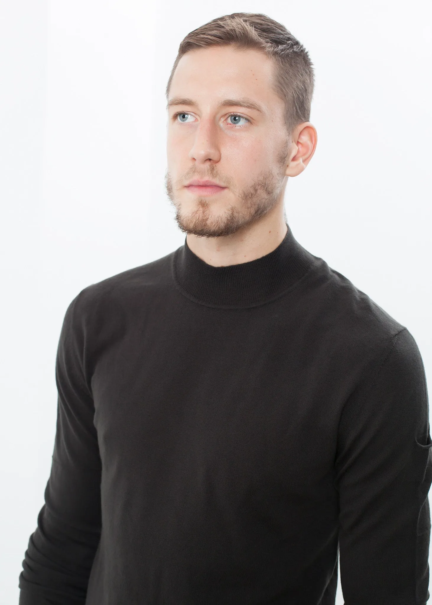 Merino Knit Turtleneck in Cavern - A Stylish and Fashionable Choice