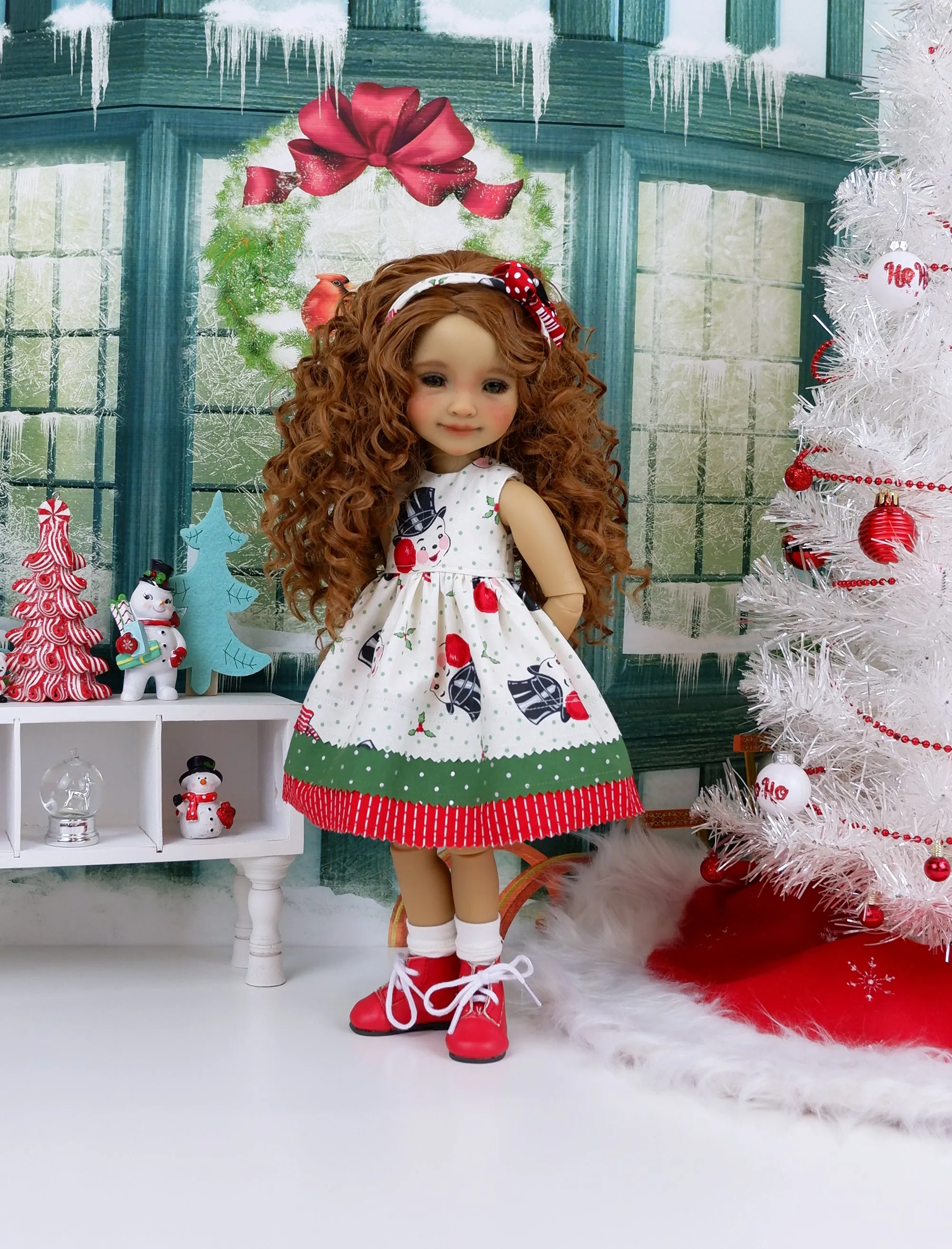 Retro Snowman - dress with boots for Ruby Red Fashion Friends doll