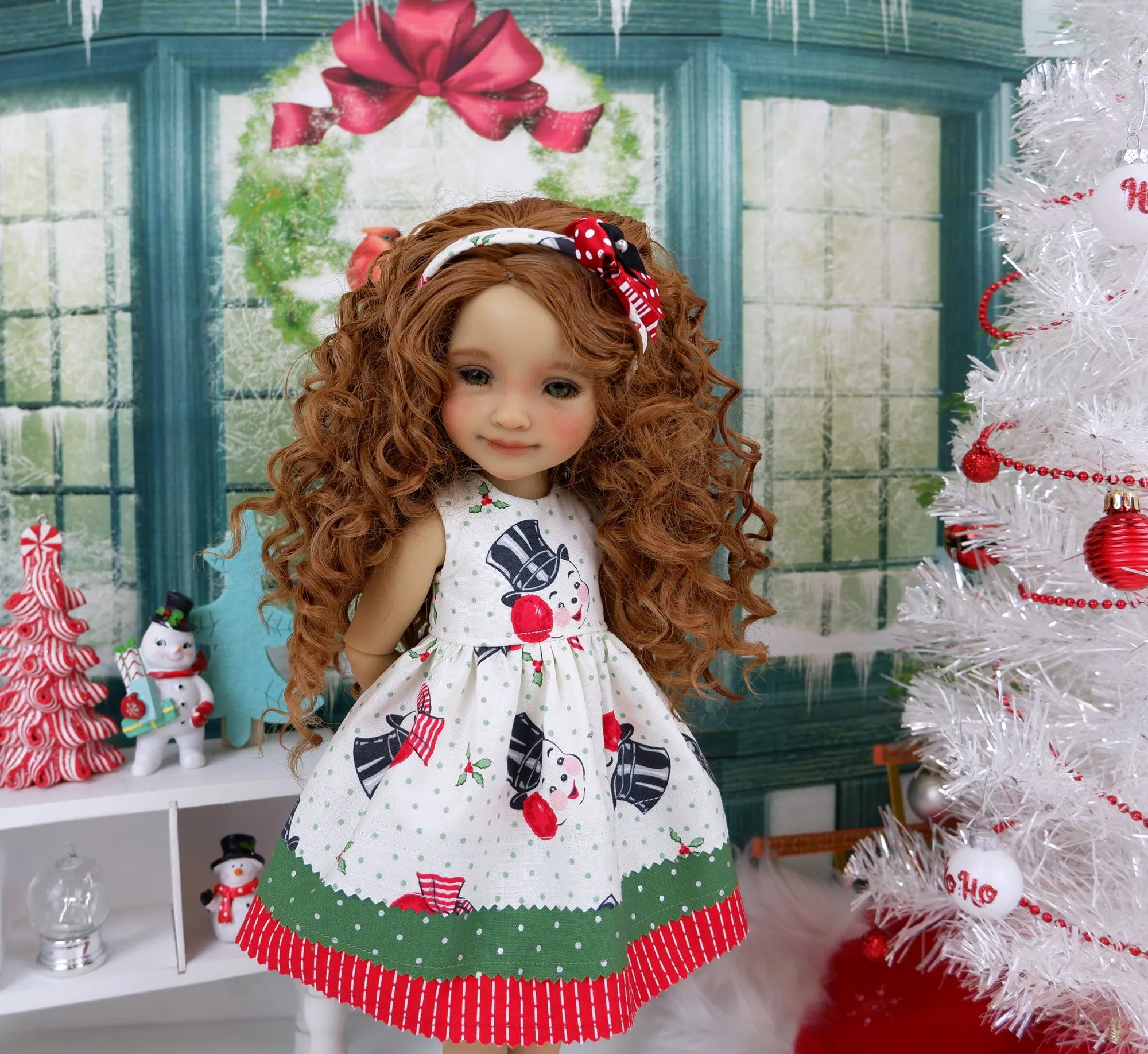 Retro Snowman - dress with boots for Ruby Red Fashion Friends doll